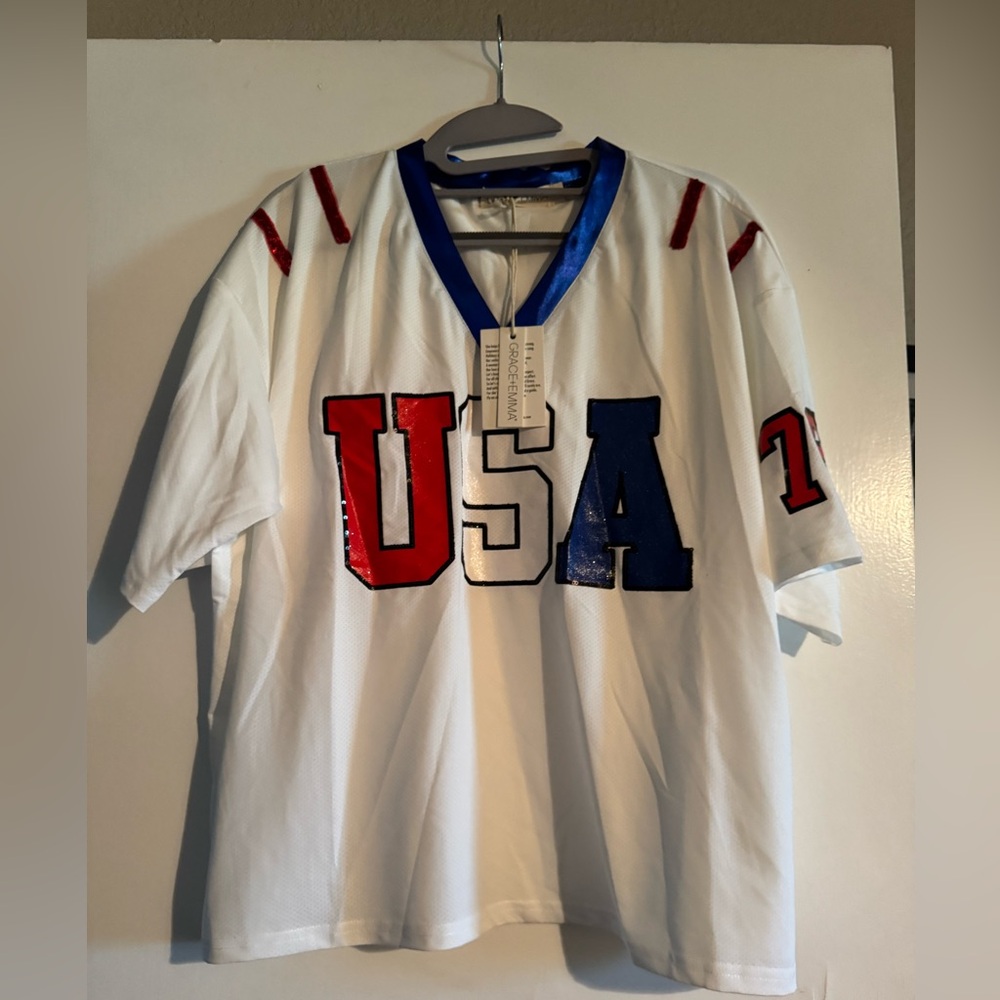 NWT USA Jersey style Graphic White T-Shirt - Picture 2 of 8